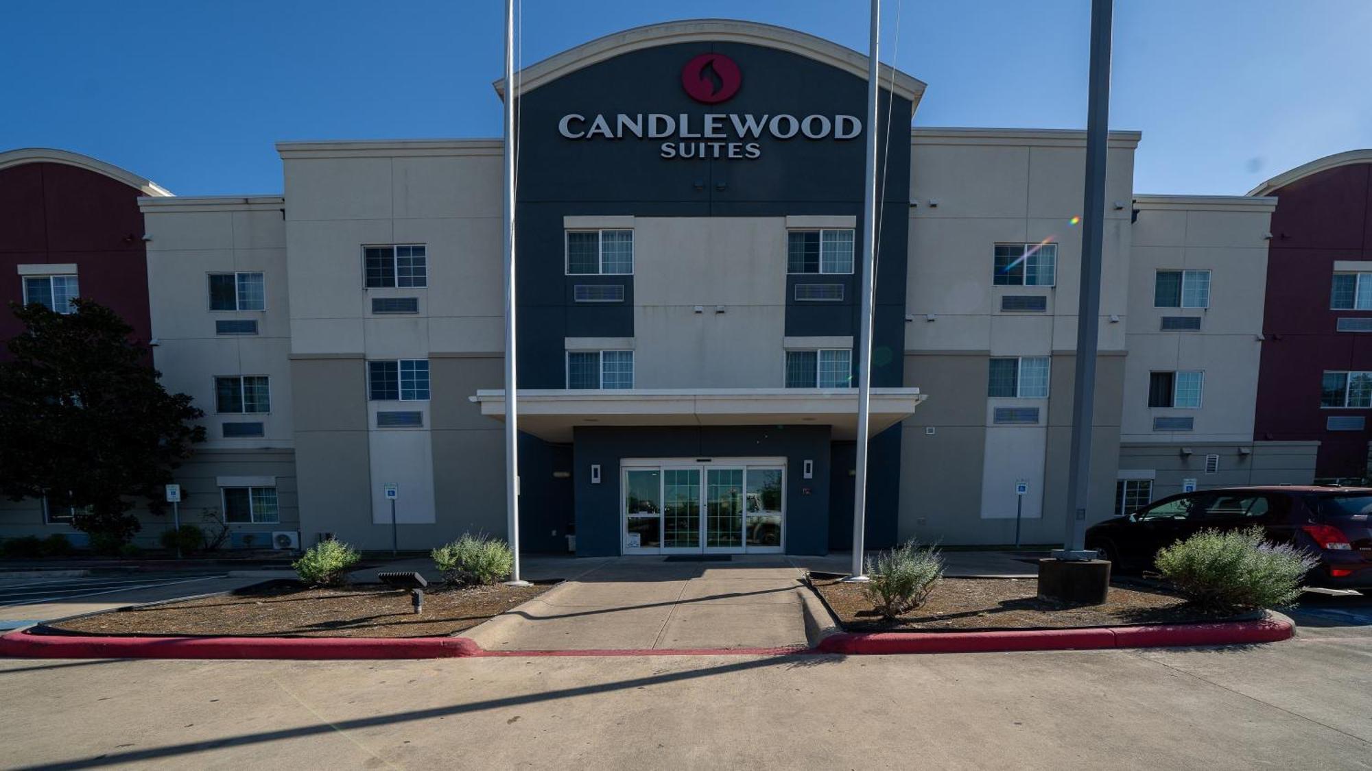 Candlewood Suites Baytown By Ihg Exterior foto
