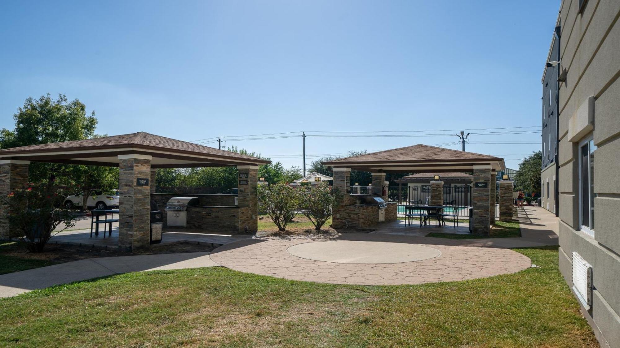 Candlewood Suites Baytown By Ihg Exterior foto