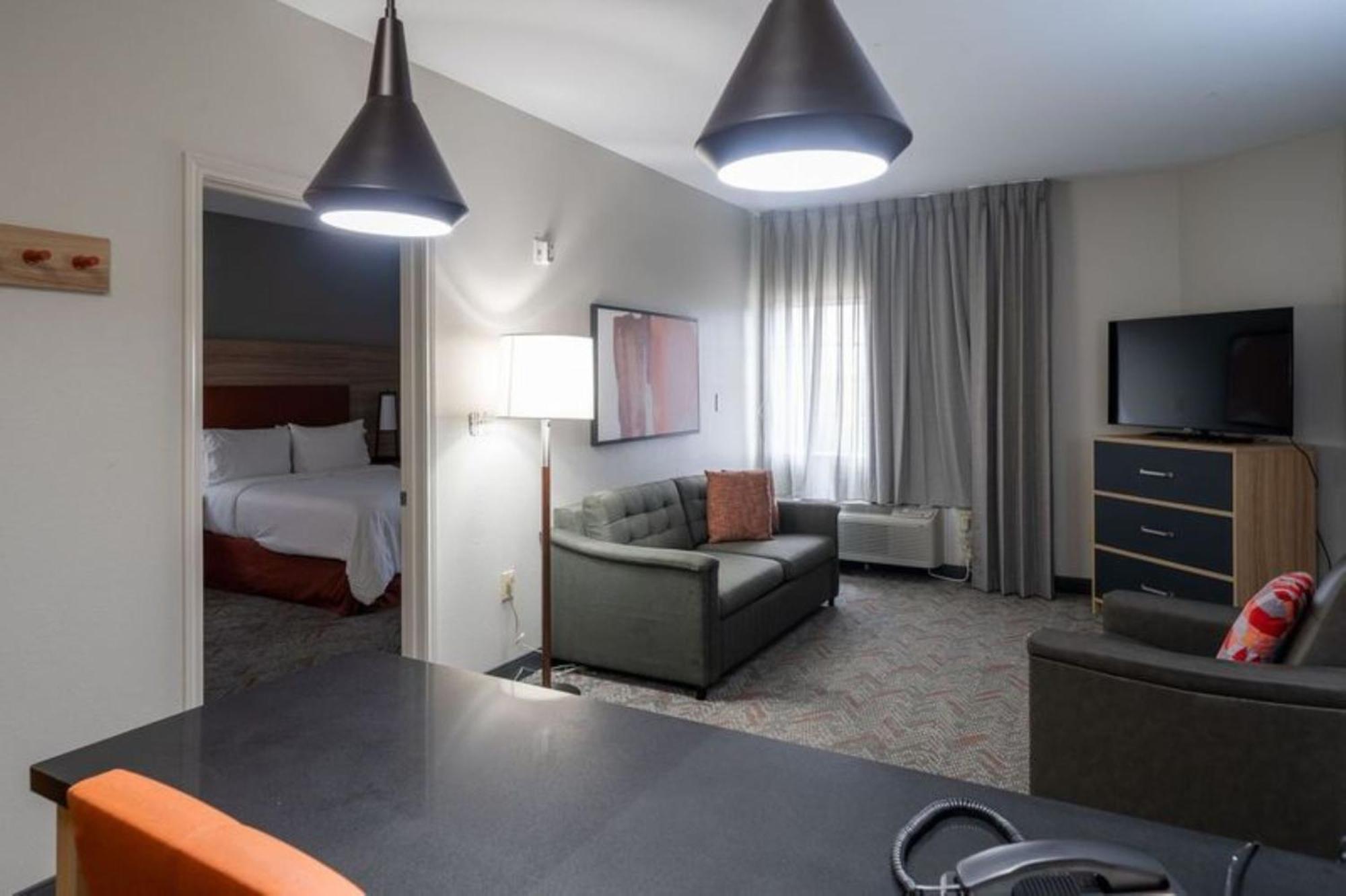 Candlewood Suites Baytown By Ihg Exterior foto